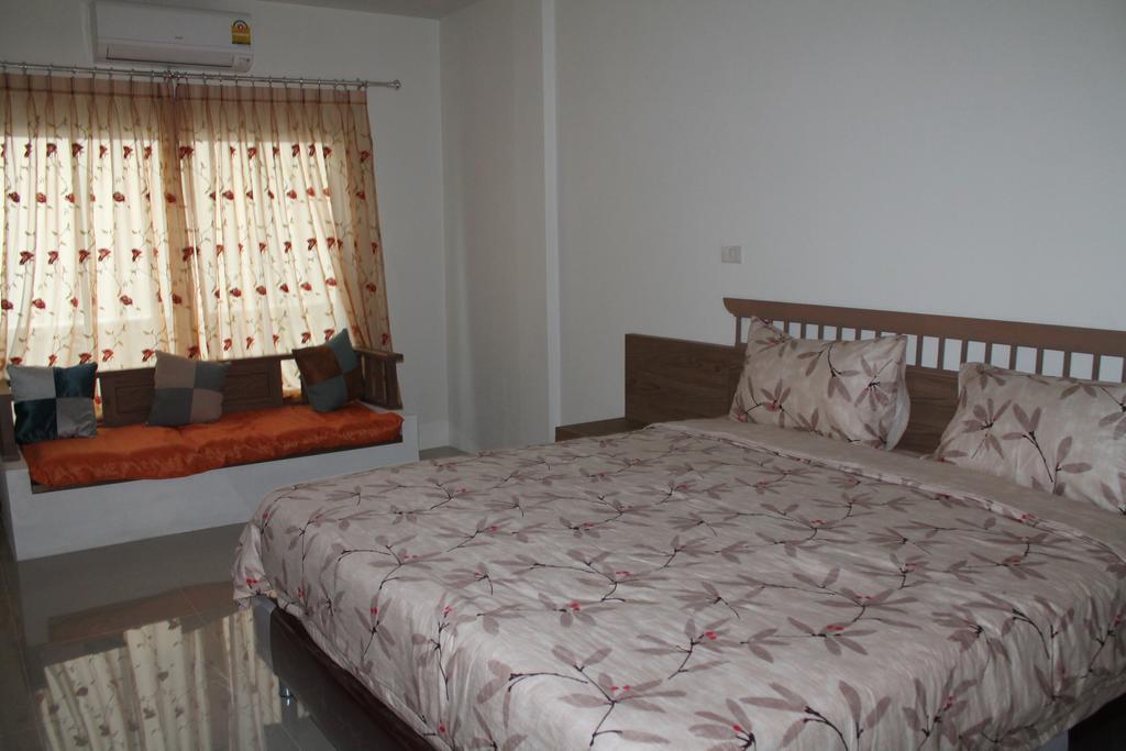 Huen Chan Thip Chiang Rai Exterior foto